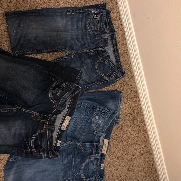 Jean Bundle - Picture 3 of 3